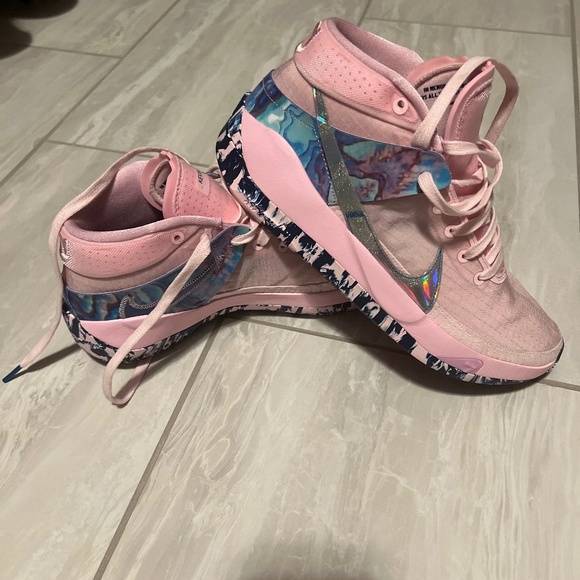 kd 13 aunt pearl nike